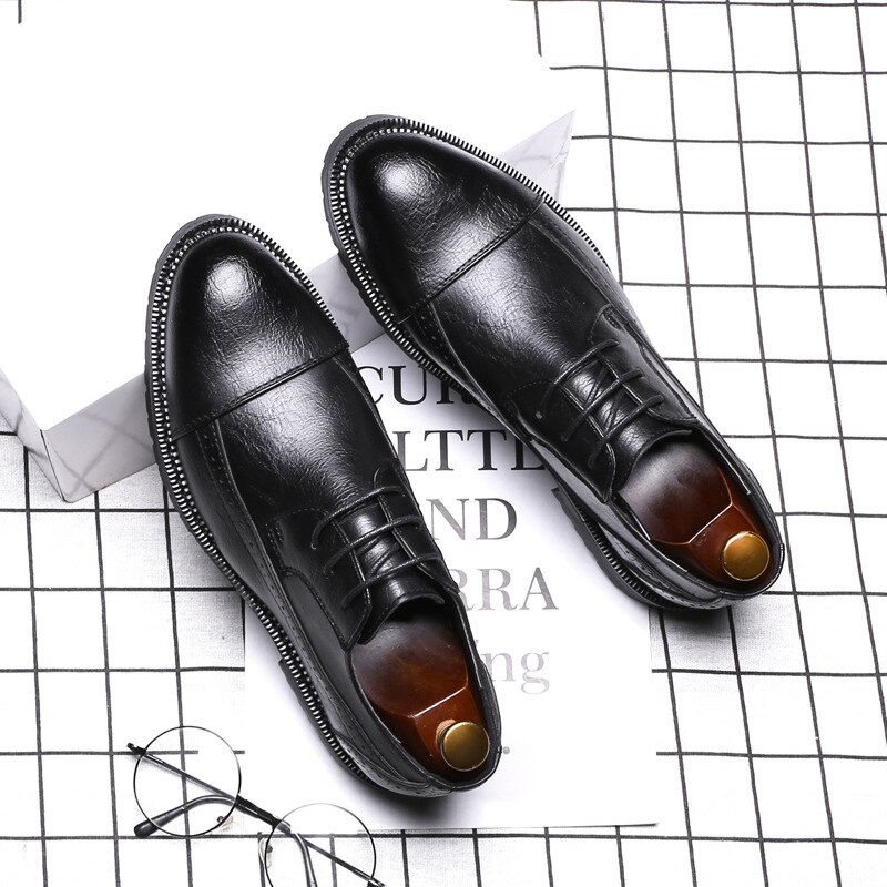 Formal shoes men lace-up business shoes polished oxford flats England style dress shoes gentleman z324: Black / 42