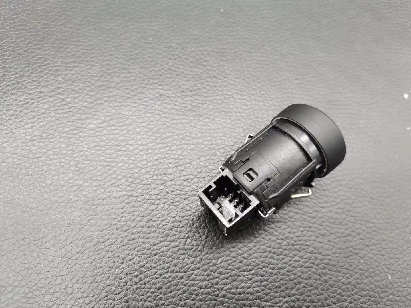 Suitable for Skoda Superb car engine start switch Onekey start button