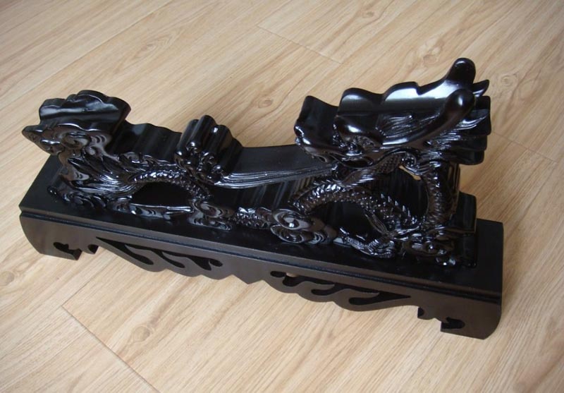 Display Stand Houten Materiaal Met Hars Voor Chinese Traditionele Zwaard Zwart Een 40 cm Lengte x 22 cm breedte