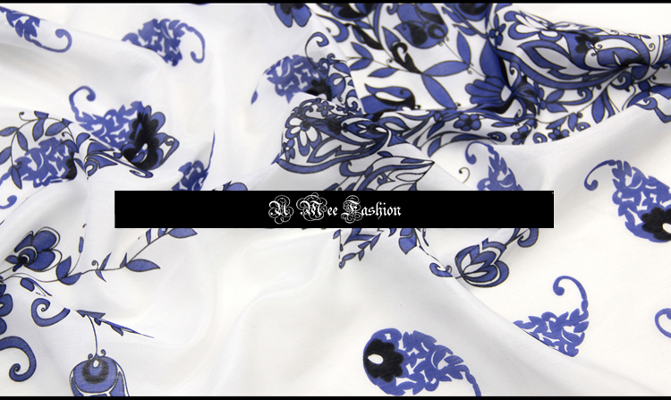 Cnum SCT007 Zijde Katoen/Paisley Blauw-Wit/Zijde 30% Zijde 70% Katoen/Breedte 1.48yd Dikte 9 Mm