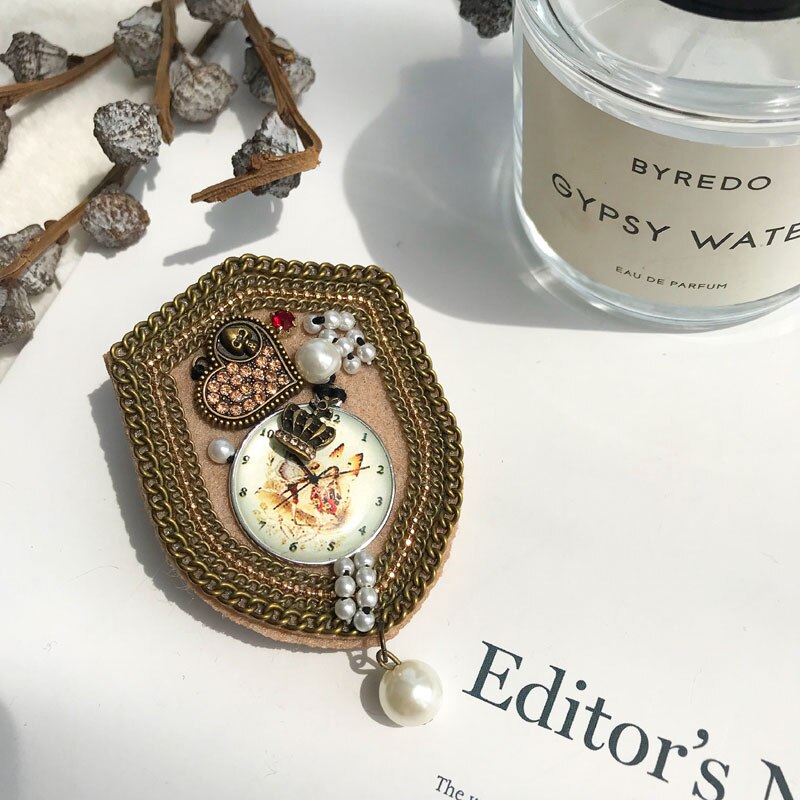 Beroemde Luxe Parel Broche Sieraden Bloemen Reversspeldjes 5 Parels Broches Boog Stof Sieraden Voor Vrouwen: Style 9