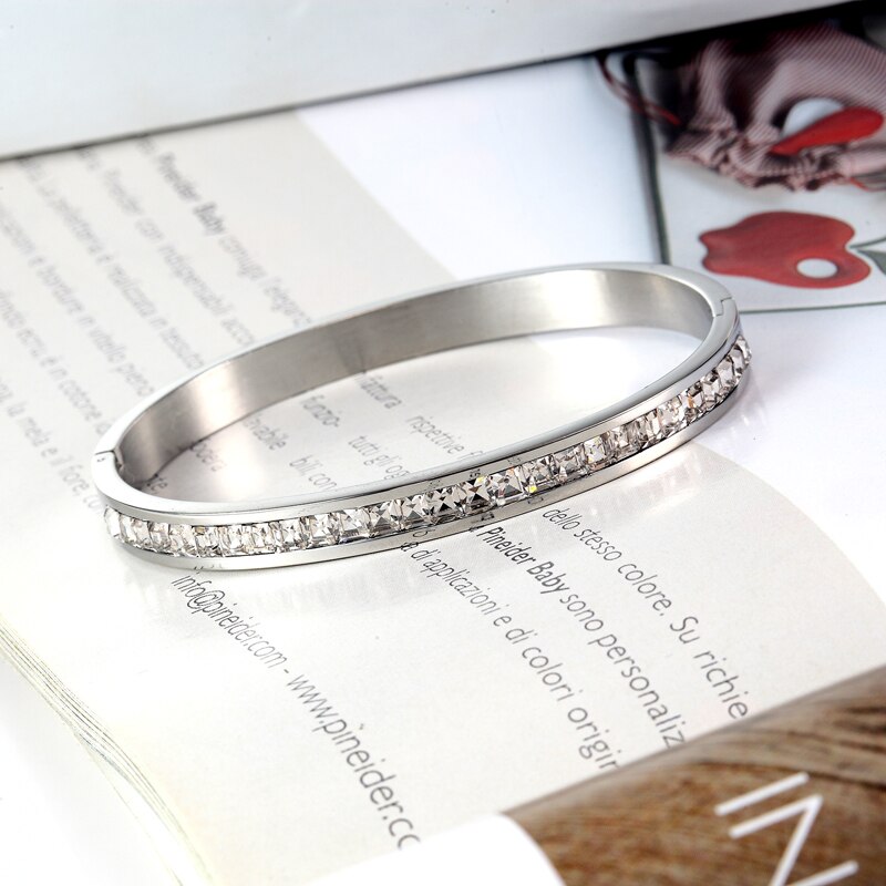 Pulseras de circón brillante con incrustaciones para mujer, brazaletes de amor de acero inoxidable, joyería de boda, novedad