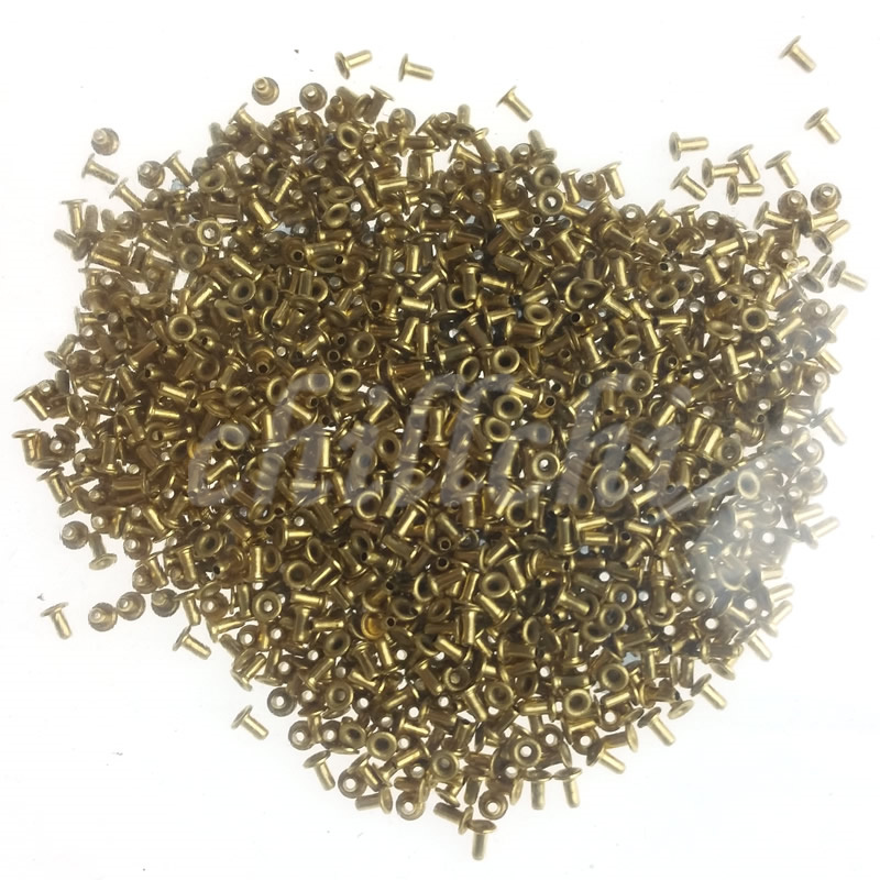 Rivets cuivre cuivre maïs 3x6mm vendre un paquet d'environ 500 pièces