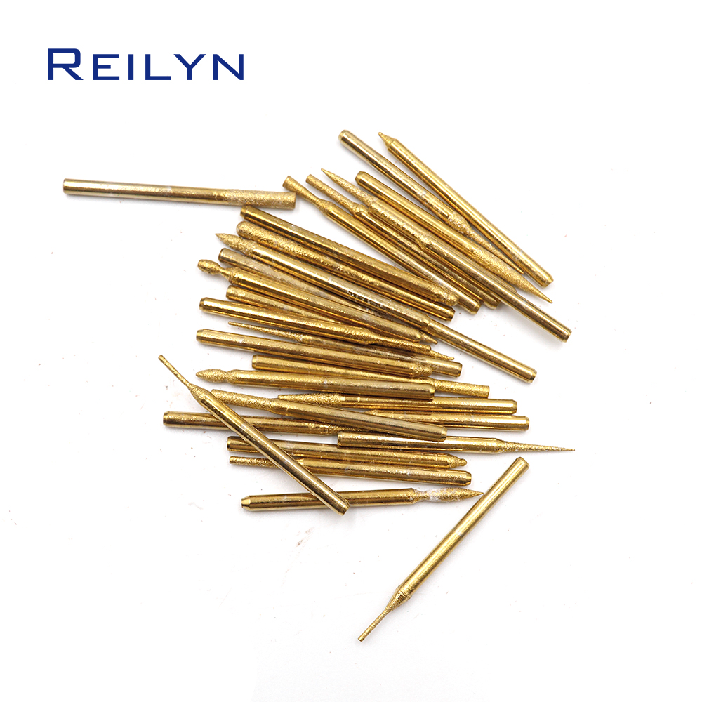 30 stuk 120 #3x3mm Schurende Titanium-Plated Diamant Slijpen Punt Ruwe Steen Peeling Jade slijpen Bits Accessoires