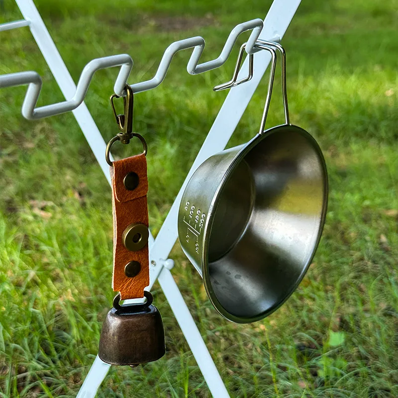 Outdoor Escape Bear Camping Sfeer Windgong Hanger Sleutelhanger Accessoires Wandelen Herinnering Bel Huisdier Hanger Bel 1PC