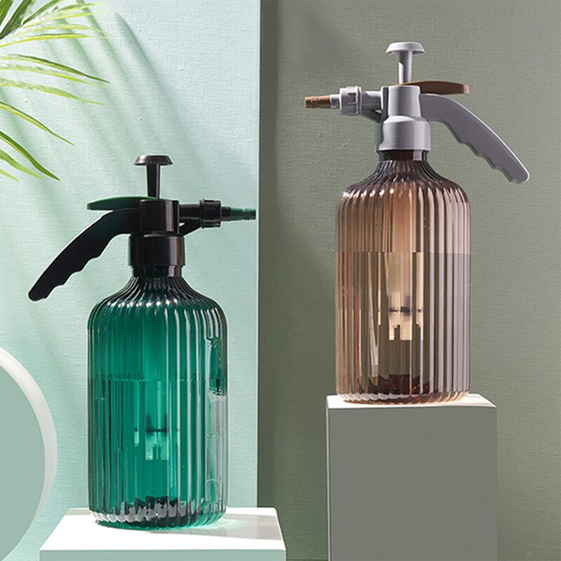 1pc 2000ml Gartenarbeit Gießkanne sprühen Flasche Blume Pflanze Gießkanne Sprinkler Spritzen Bewässerung Topf Garten Werkzeuge Liefert