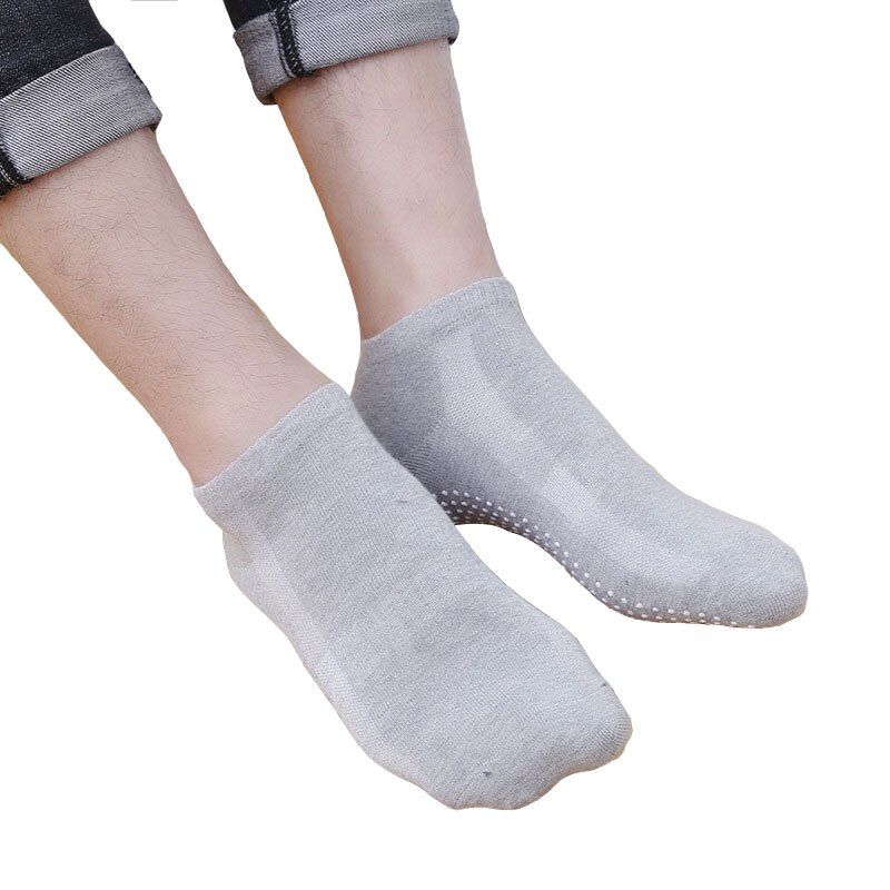 Chaussettes de Yoga pour hommes, 4 paires, antidérapantes, en coton avec poignées, respirantes, antidérapantes, chaussettes de sport à coupe basse pour gymnastique, Fitness, Ballet, Pilates