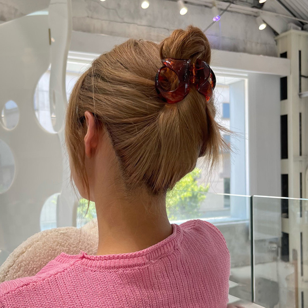Pinza de garra de pelo cruzada para niña, pinza de pelo con forma de corazón dulce, cangrejo de tamaño pequeño, accesorios para el cabello elegantes, de