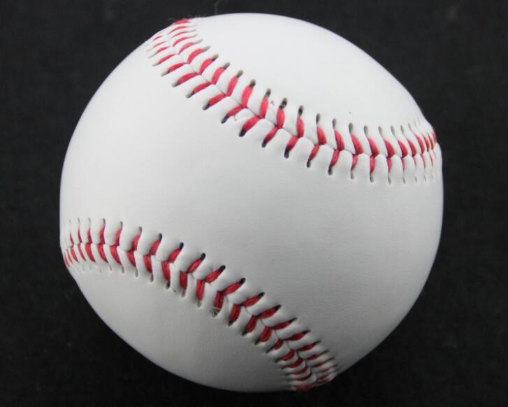 Number 9 Handmade Baseballs PVC Upper Rubber Inner Soft Baseball Balls Softball Ball Training Exercise Baseball Balls