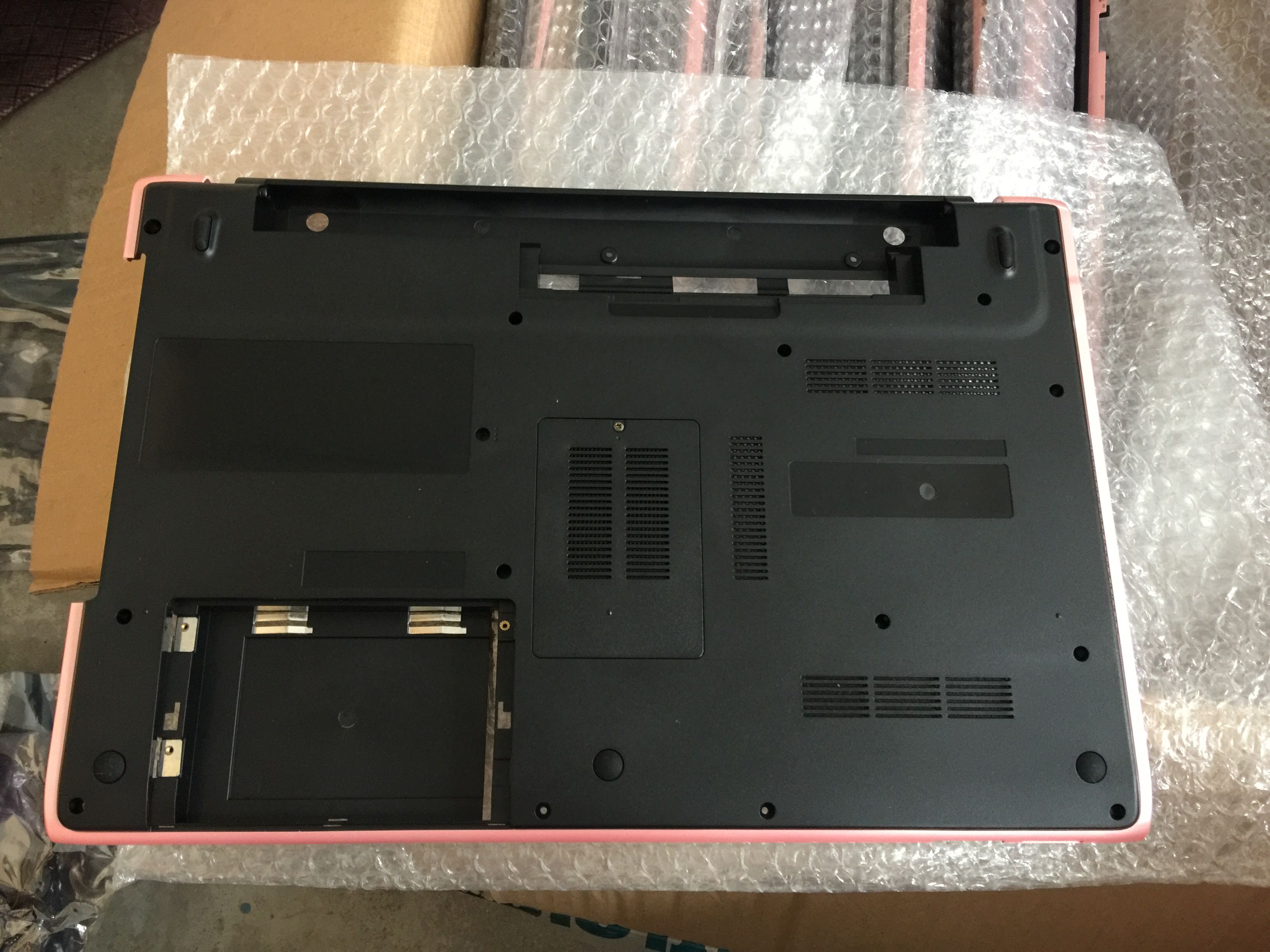Cover For Sony Vaio SVE151 SVE1511 SVE1512 SVE151G11M SVE151j13l SVE151J13M LCD Back/Front Bezel/Palmrest Upper/Bottom Case: Bottom Case 3