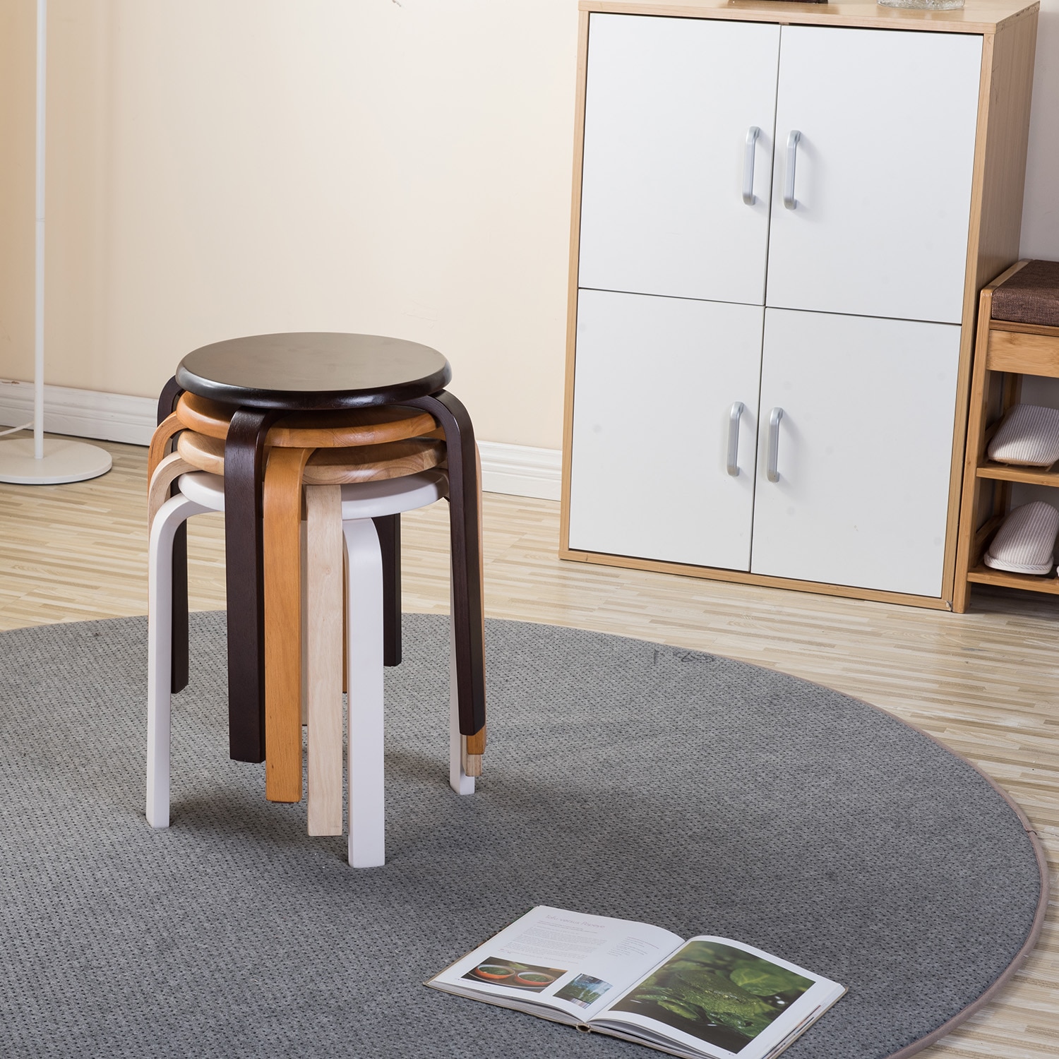 Modern K/D Rubber Wooden Stools Practical Round Stacking Stools for Home/Restaurants/Hotel 1pcs Household Small Wooden Stool