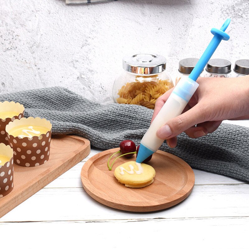 108pcs/set Cake Decorating Tools Cupcake Decorating Kit Baking Supplies Rotating Turntable Stand Piping Bags Pastry Baking Tool