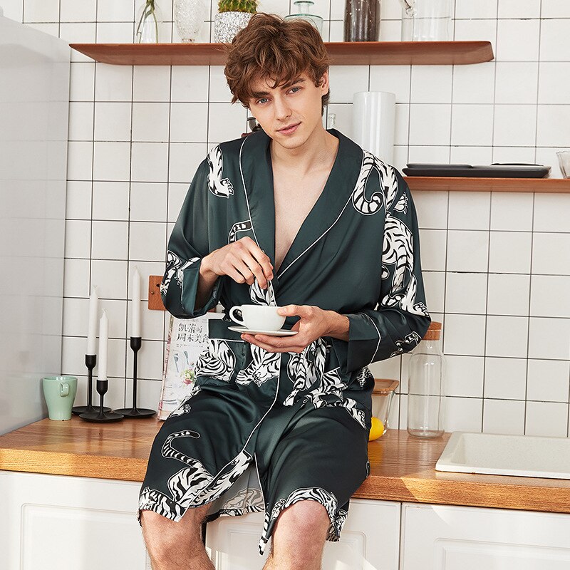 Summer Satin Kimono Bathrobe Men Robe Flower Print Nightwear Bath Gown Long Sleeve Silk Sleepwear Long Bathrobe Pijama