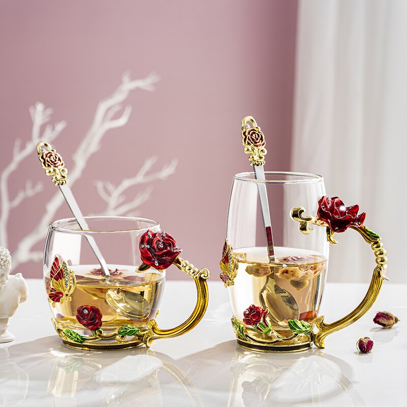 Röd blå ros emalj kristall tekopp kaffekopp fjärilsrosa målad blomma vattenkopp genomskinligt glas sked set  lb51232
