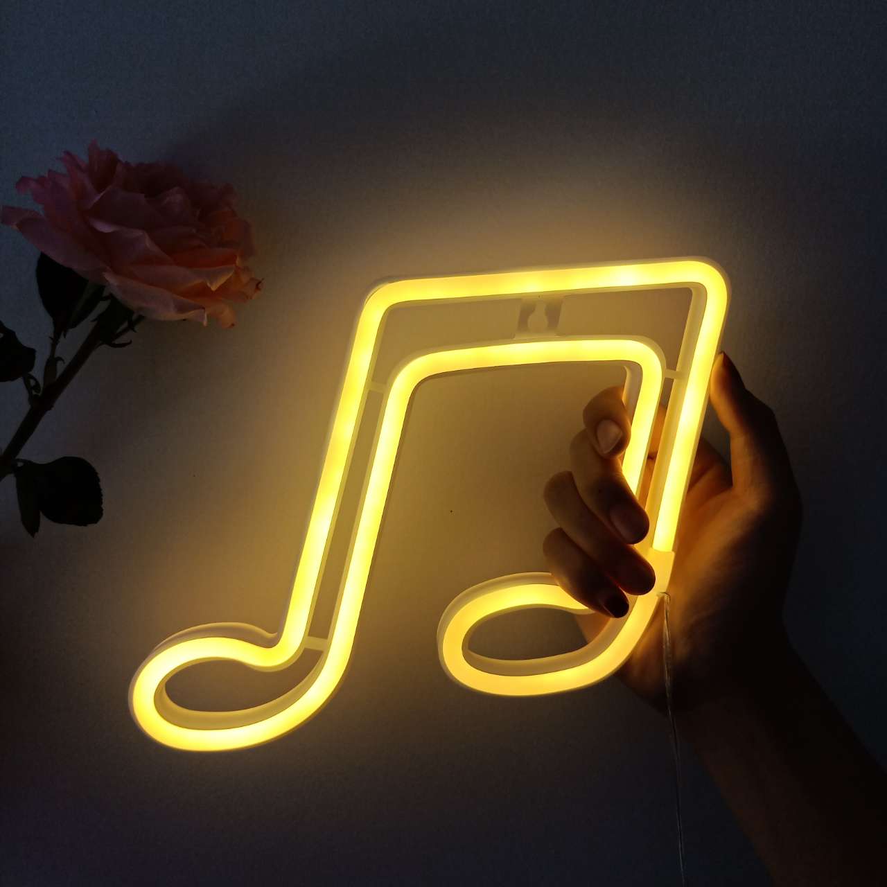Music Symbol LED Neon Light Sign Wall Hanging Art Night Lamp for Room Wedding Party Home Decor Wall Lamp Xmas Birthday: Warm