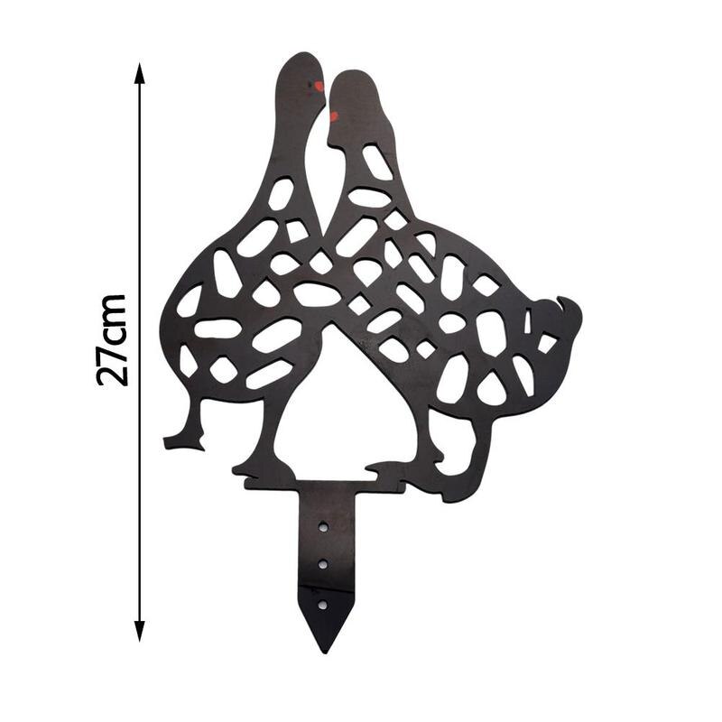 Chicken Yard Art Outdoor Garden Statues Backyard Lawn Stakes Metal Hen Yard Decor Garden Statues Decoration Ornament