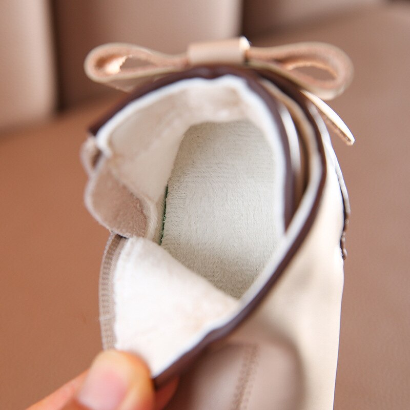 Sweet Baby Meisjes Mode Laarzen Leuke Vlinder-Knoop Peuter Meisjes Enkellaars Herfst Winter Stijl Baby Meisjes Katoenen-gewatteerde Schoen