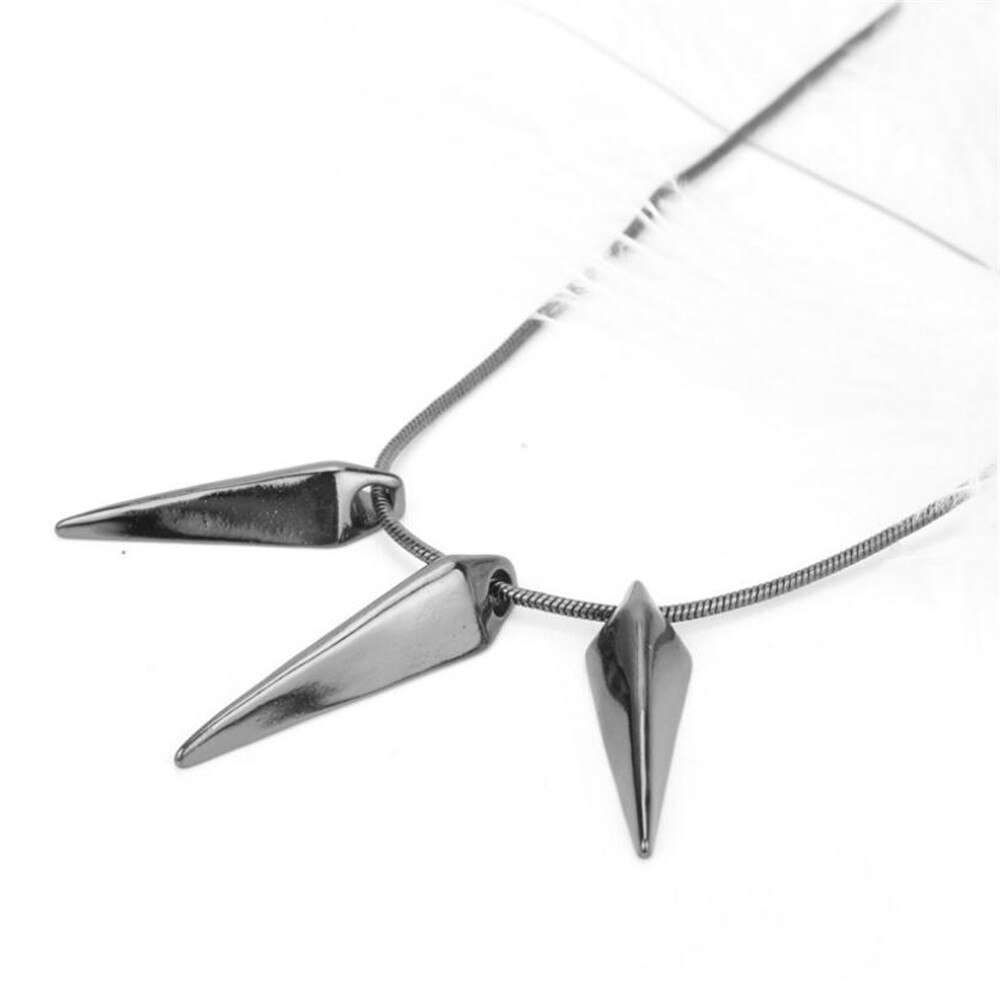 retro movie peripheral black panther with the same wolf tooth necklace men domineering hip-hop party pendant