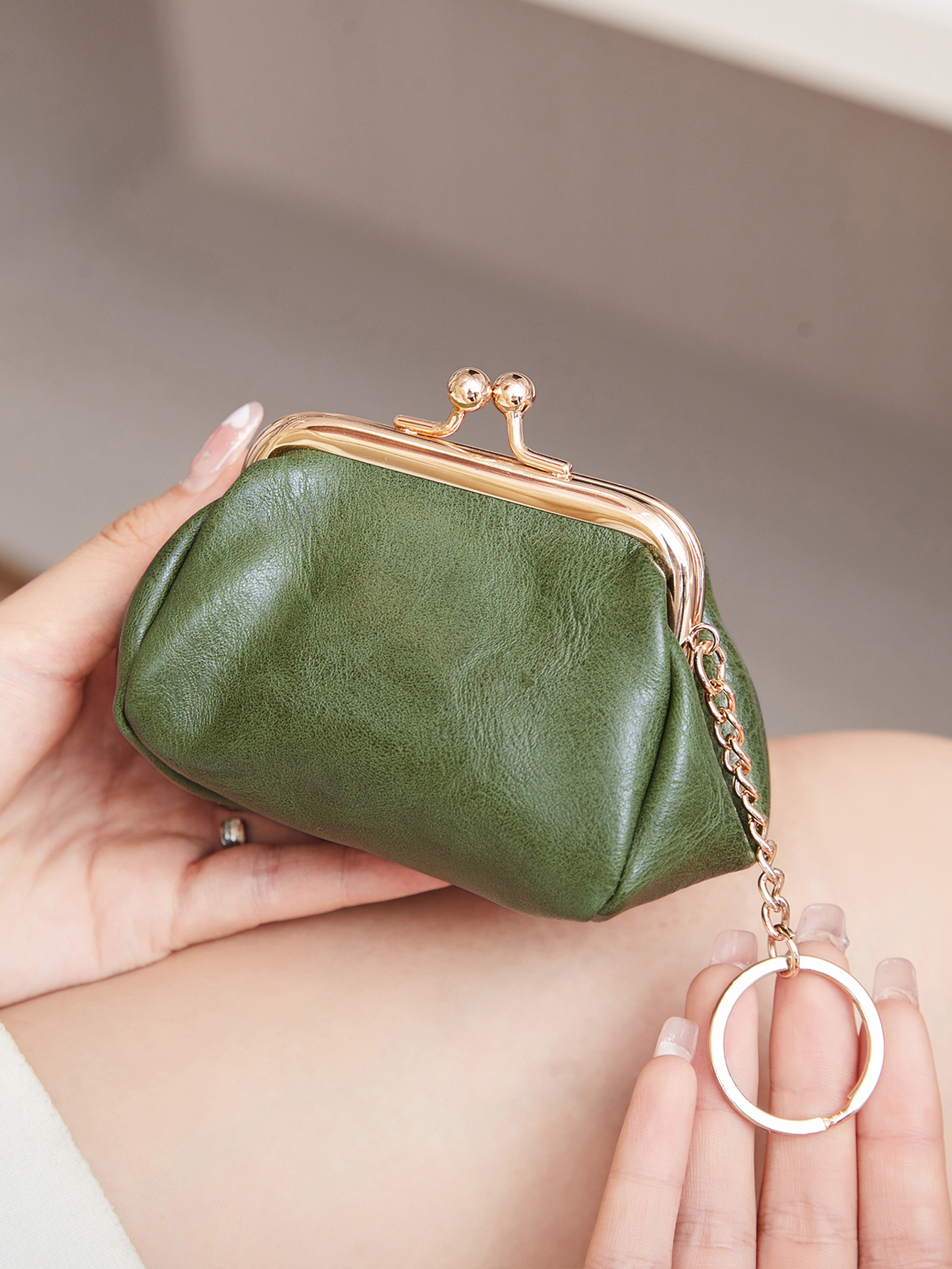 Mini bolsa de moedas retrô com clipe de bloqueio, bolsa de armazenamento portátil diária e fofa para meninas, bolsa de chave simples de cor sólida