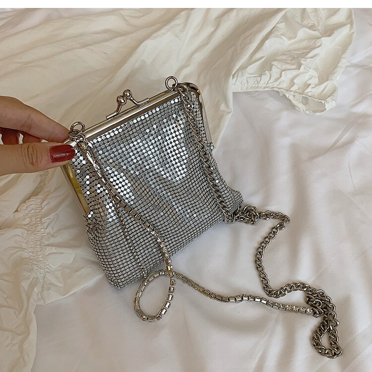 Sølv metall kvinne kveld bag luksus diamant dusk kvinner fest clutch bag crossbody kjede bag vesker og vesker bolso mujer