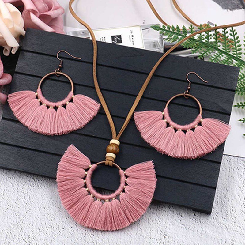 conjunto de joyería de borlas coloridas tejido hecho a mano COLLAR COLGANTE de suéter de cadena larga rojo multicolor amarillo para mujer conjuntos: PK