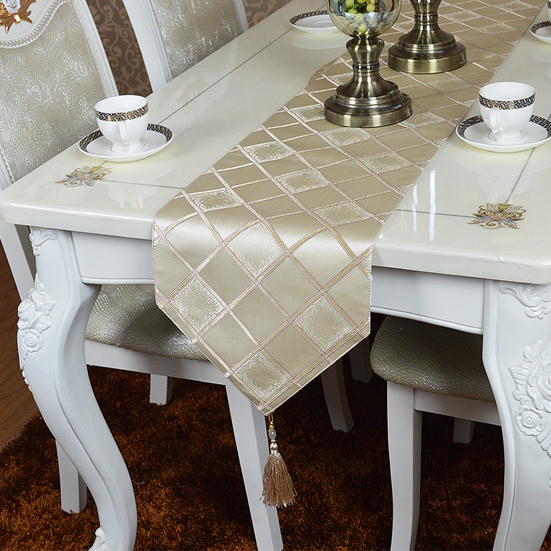 Fantastisk europæisk stil gylden plaid bordløber blonder luksus bordflag