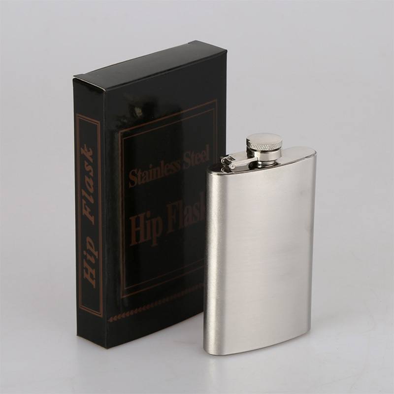 Portable Stainless Steel Hip Flask Pocket Wine Bottle Travel Whiskey Alcohol Wine Bottle Hip Flask Mini Bottle