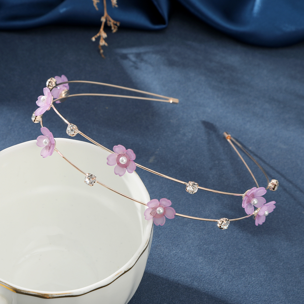 AWAYTR-Diadema con aro para el pelo para mujer, diadema deportiva ondulada, diadema de flores, diademas de cristal, accesorios para el cabello de aleación dorada para niña: Gris claro