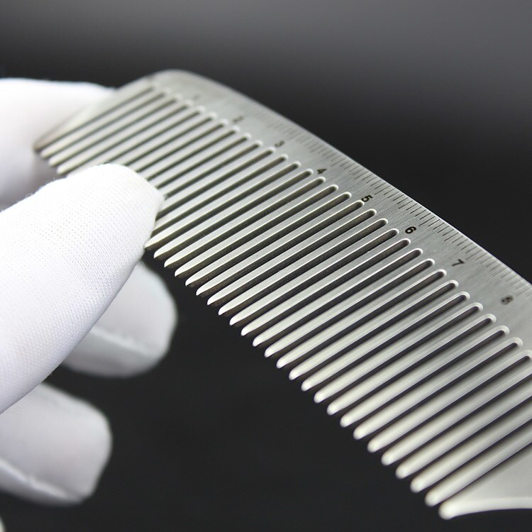 Metal titanium steel comb hair salon set comb strong and rust-free comb Non-slip and wear-resistant