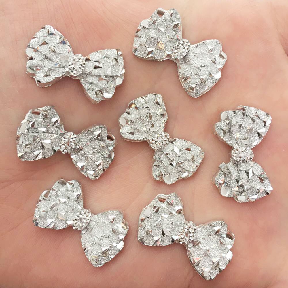 40 Pcs Resin Leuke zilveren Boog Flat terug rhinestone scrapbook DIY Bruiloft applique ornament haarspeld accessoires Ambachten SF549