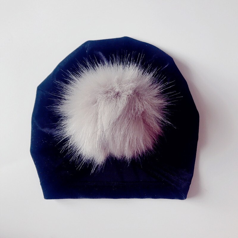 Baby turban hattar vår höst barn sammet mössor barn mössa pompom päls hatt varm flicka mössor: Svart