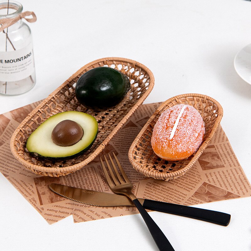 Handmade woven Storage Basket Rattan Storage Tray Wicker Basket Bread Fruit Food Breakfast Picnic Basket Kitchen Storage Basket: oval 2pcs