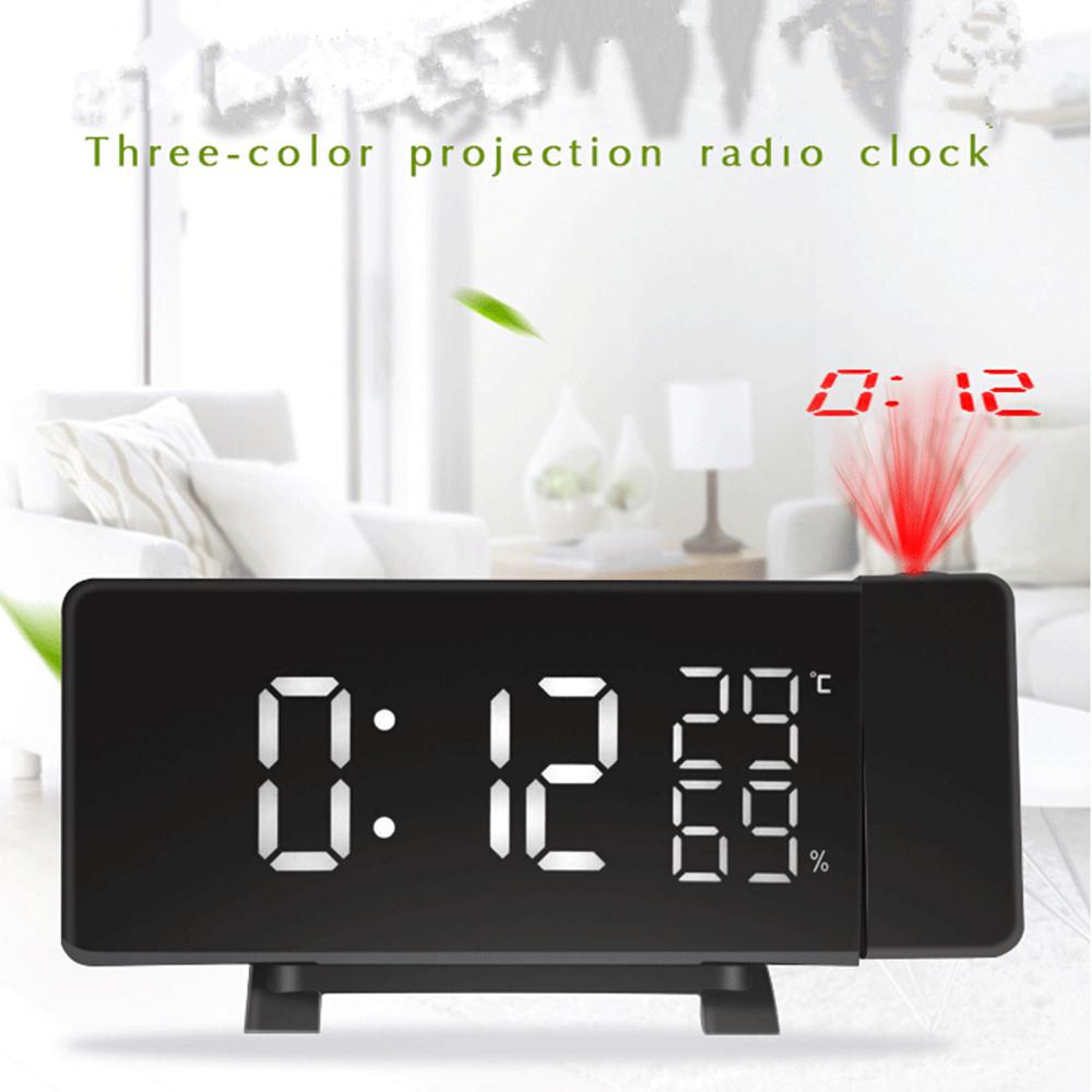 Digital radio vækkeur projektor snooze timer temperatur led display usb ladekabel 110 grader bord radio fm ur