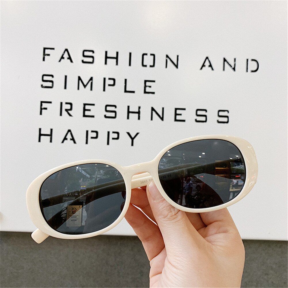 Gafas Retro Unisex con montura pequeña, gafas de sol con protección UV, gafas ovaladas para conducir al aire libre, gafas de deportiva para Conductor,: beige grey