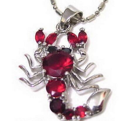>>>@@ Stijl>> Mooie Rode Zirconia 18 KWGP Scorpion Hanger & Ketting