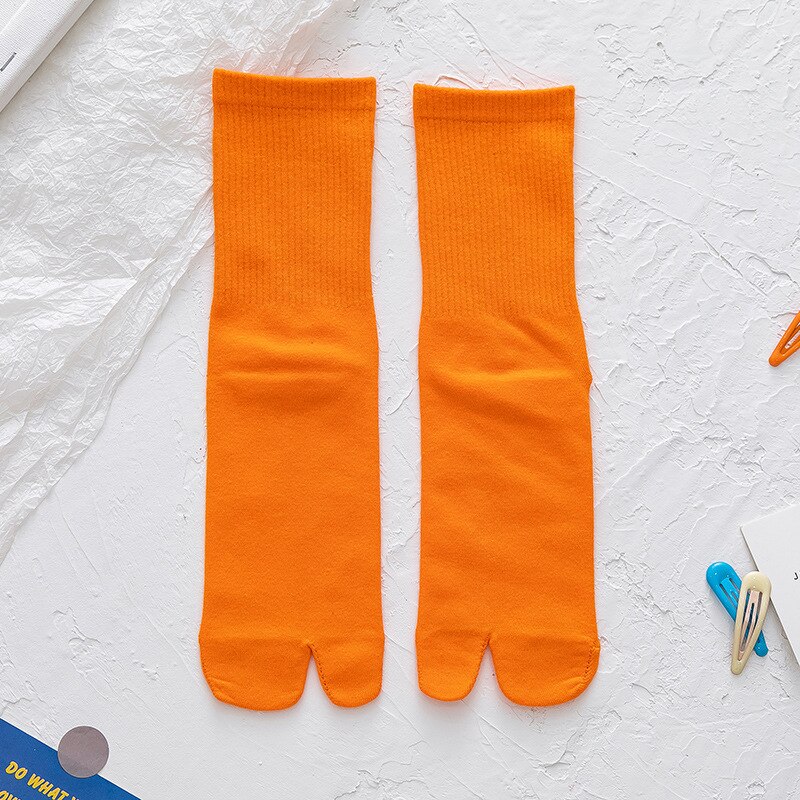 Combed Cotton Split Toe Socks Unisex Simple Comfortable Breathable Two-Toed Socks Japanese Style Harajuku Men Women's Tabi Socks: Orange