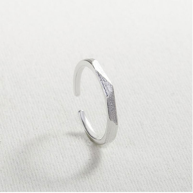 Anenjery 1 Paar Lovers Trouwringen Zilveren Kleur Matte Gladde Geometrische Vierkant Gezicht Wave Ringen Voor Mannen En Vrouwen S-R80