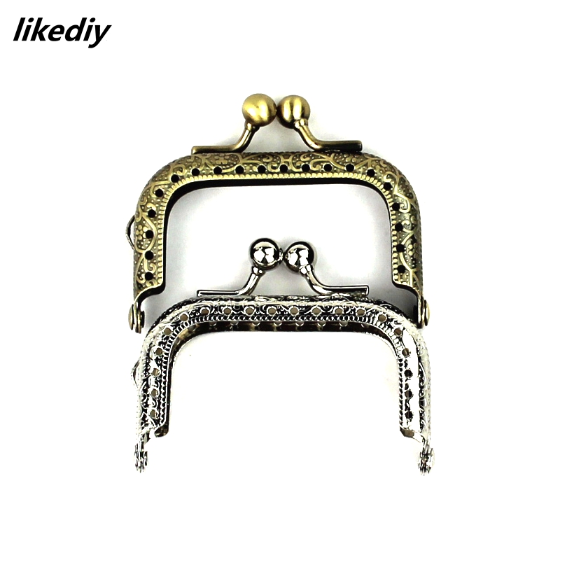 10 stks/partij 6.5 cm Antiek brons/Zilveren Vierkante vorm Embossing Mini tiny metal purse frame DIY Kus sluiting lock zak accessoire