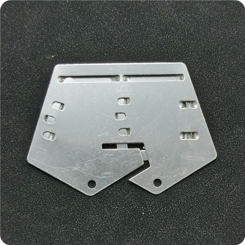 Medal accessories: light green