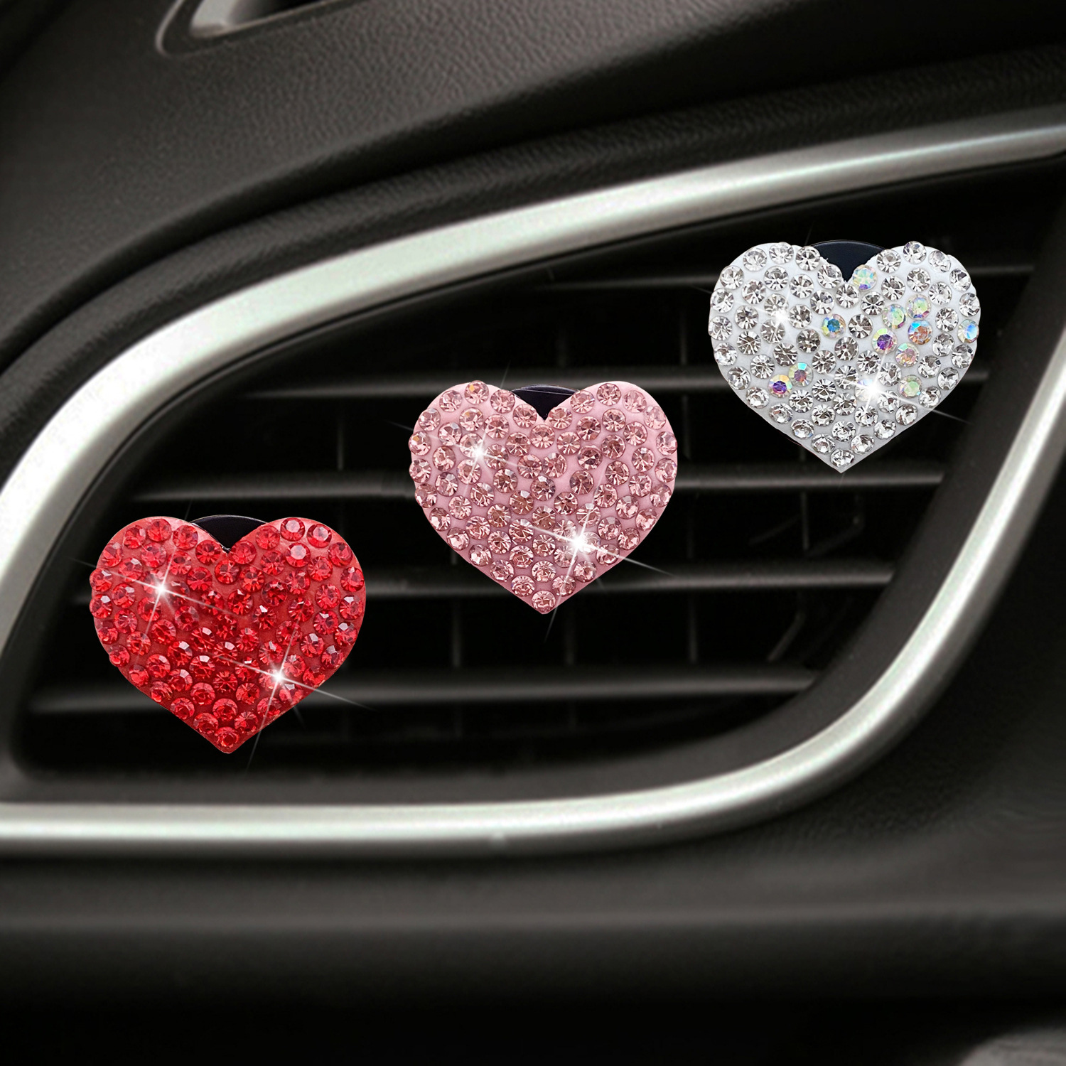 Clip de aromaterapia para coche en forma de corazón, diamantes de imitación creativos, salida de aire acondicionado, decoración de perfume, clip, accesorios para coche