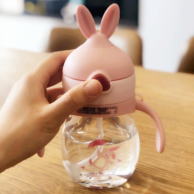 Taza de agua para niños, Pajita de plástico anticaída, hervidor sin BPA, material seguro y práctico, taza de dibujos animados, encantadora, súper Linda
