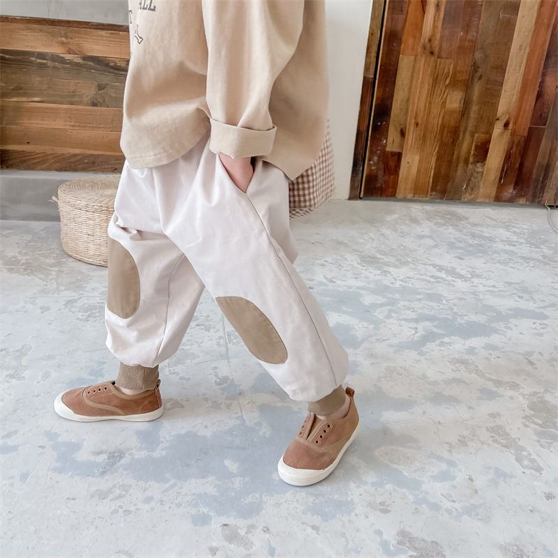Pantaloni casual allentati in cotone per bambina