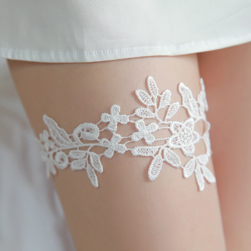 White Navy Wedding Garter Set Something Blue Embroidered garter Simple Bridal Garter Lace Wedding Garter Bridal Shower: white