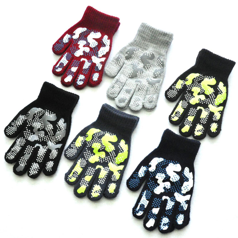 Warmom-guantes de punto cálidos para niños, manoplas antideslizantes de PVC de Color camuflaje para deportes al aire libre, de invierno, para 5-11 años