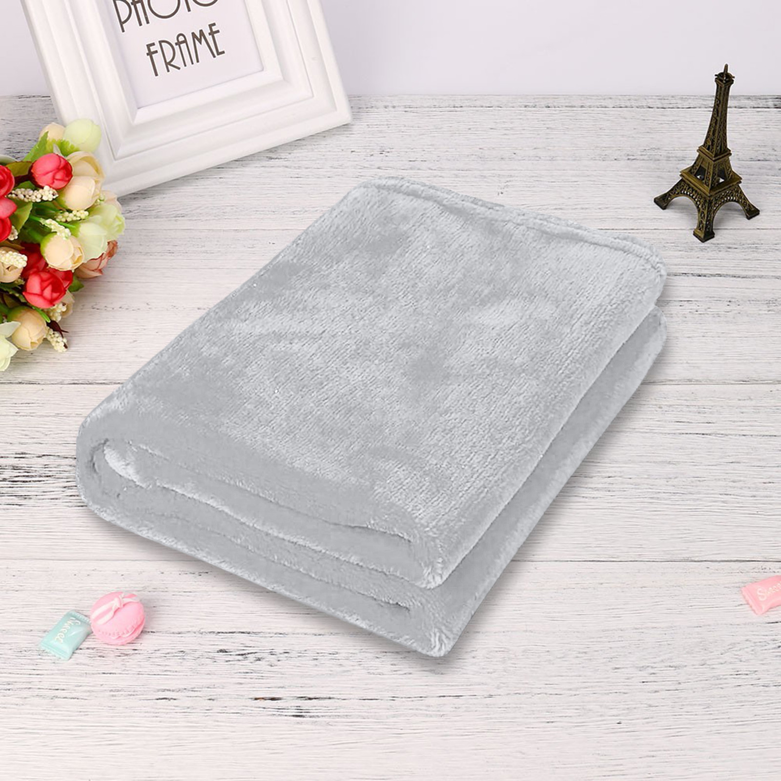 50X70CM Fleece Throw Blanket Extra Soft Warm Fuzzy Bed Plush Lightweight Microfiber Couch Sofa Blankets: light yellow