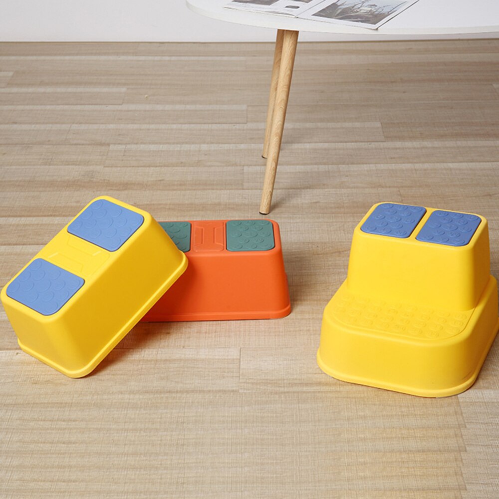 1PC Toilet Stool Hand Washing Stepping Stool Anti-slip Footstool for Kids Children (Yellow)