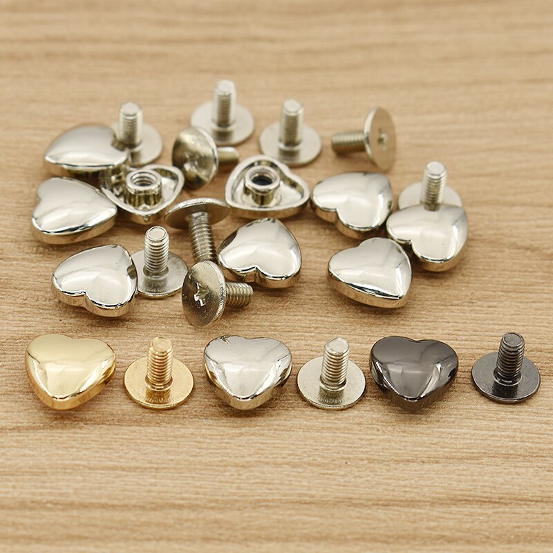 10 Sets Klinknagel Spike Studs Schroeven Zak Decoratie Hartvorm Punk Spots DIY Leathercraft Legering Bagage Accessoires