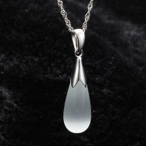 Jewelry Cat-Eye Water Necklaces Pendant Natural Opal Moonstone Necklaces Pendant for Women: YJ WHITE