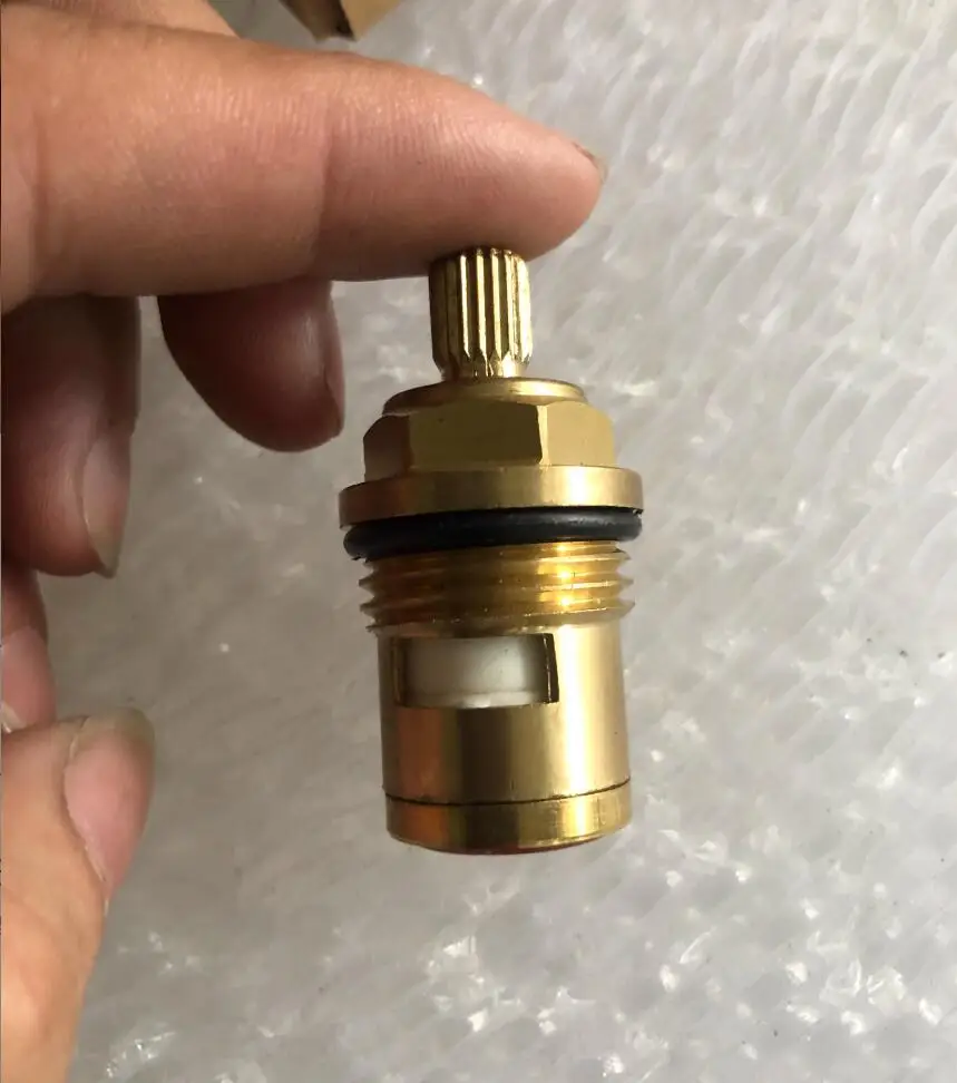 Cartucho de grifo de latón de 43mm y 20 dientes, piezas de grifo, pieza de válvula, válvula de grifo de agua, piezas de reparación de grifo de agua fría o de un solo hilo