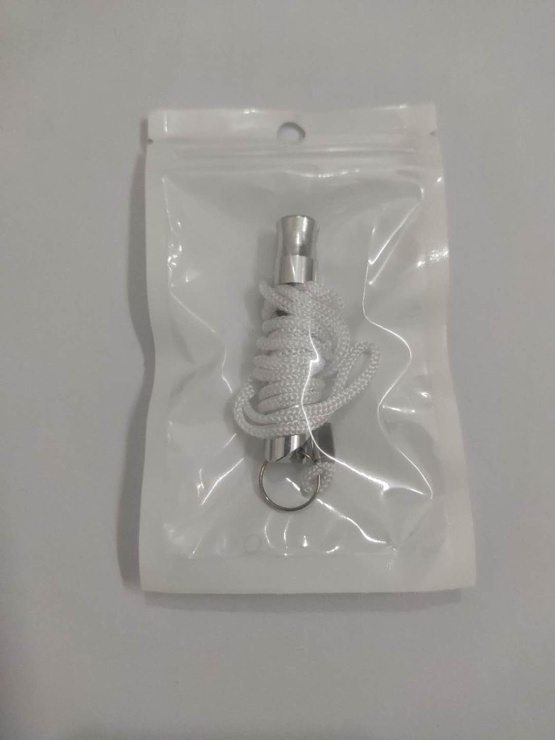 Outdoor Survival Whistle, Lifeguard Whistle, Aluminum Alloy Survival Whistle, Referee Whistle with Rope, Children's Whistle: Light Grey